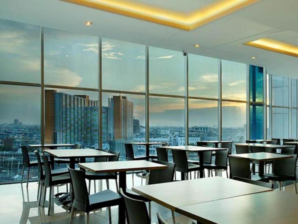 Amaris Hotel Seasons City Jakarta Kültér fotó