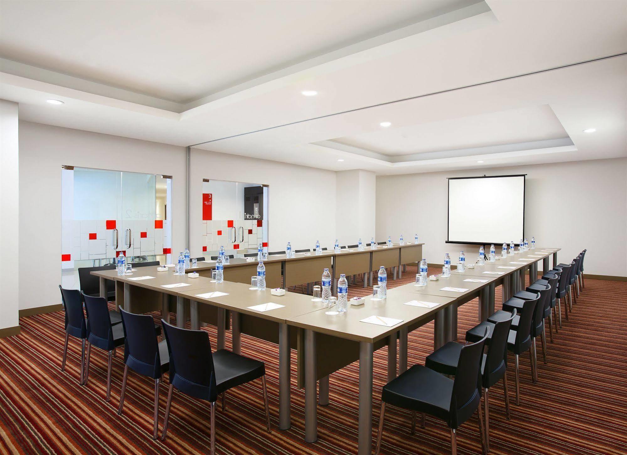 Amaris Hotel Seasons City Jakarta Kültér fotó